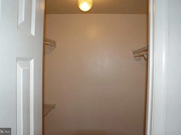 9716 Lake Pointe Ct #203 — Photo 24