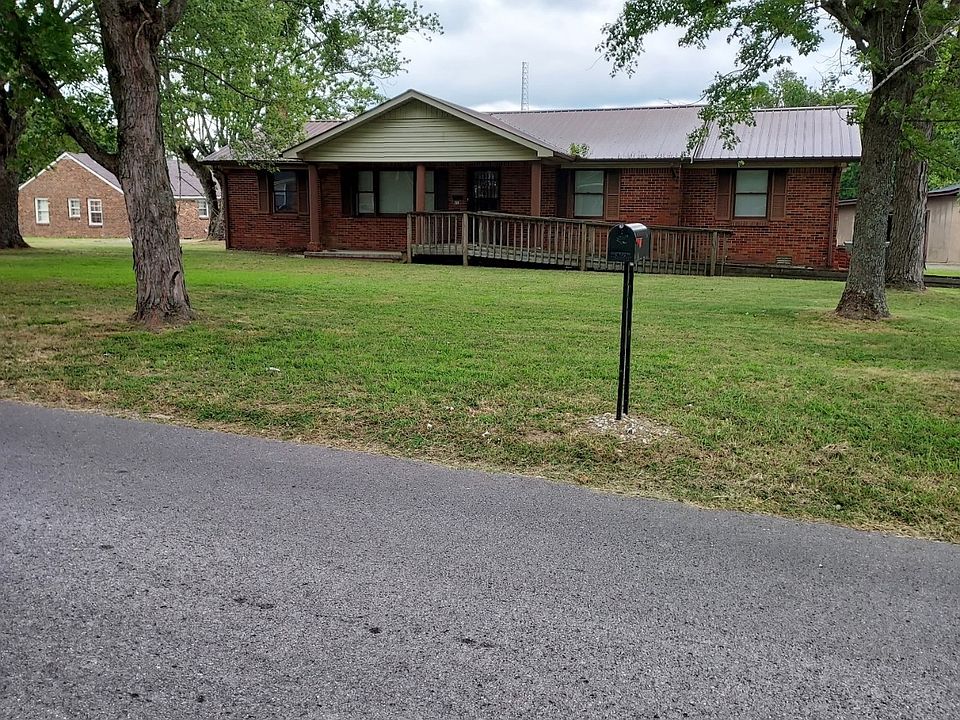 1st image of 412 Juniper Ln