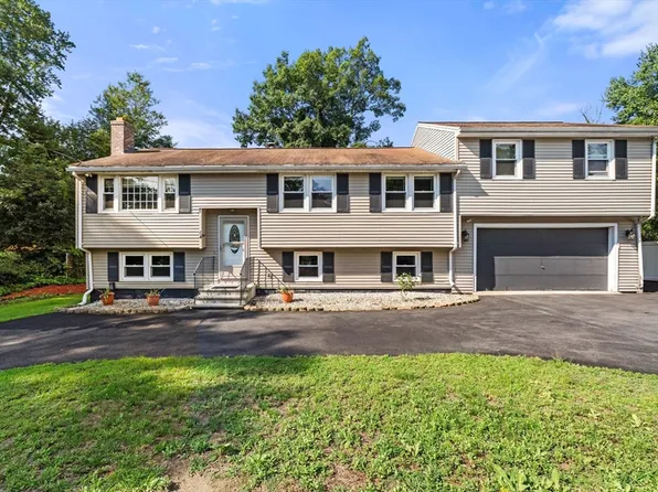 64 Brand Ave, Wilmington, MA 01887