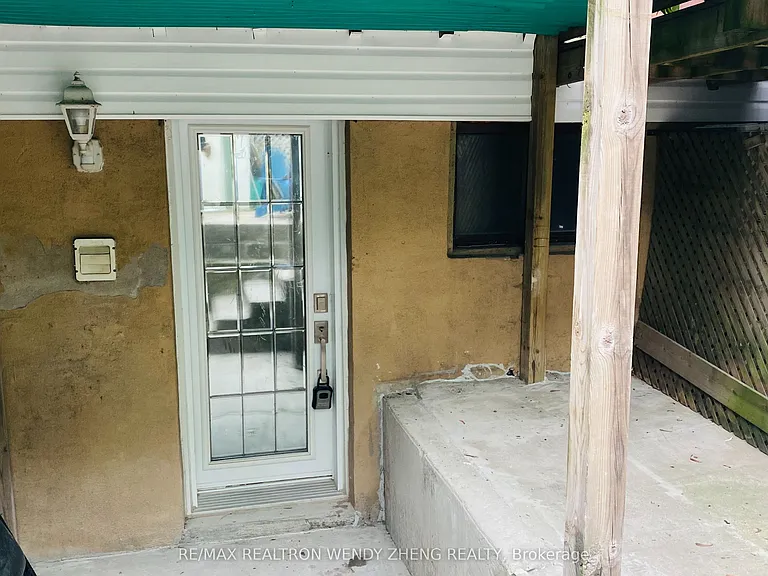 108 Jones Ave #LOWER — Photo 2