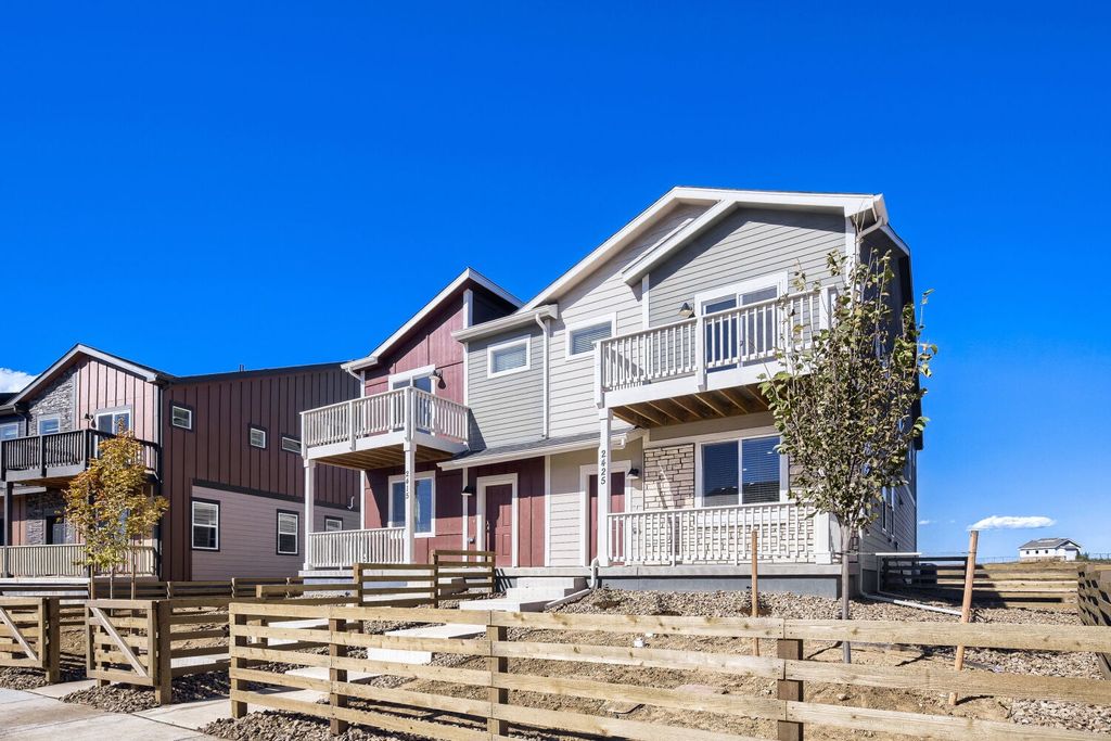 2425 Violet Cress Ln