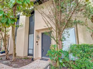 1112 Bering Dr APT 69, Houston, TX 77057