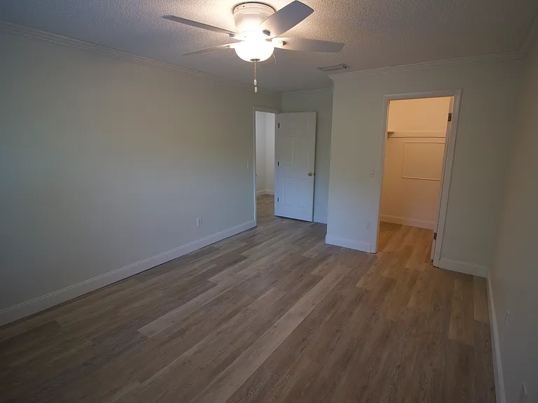 11873 Northtrail Ave — Photo 13