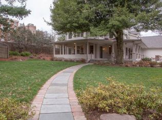 1020 Noyes Dr, Silver Spring, MD 20910