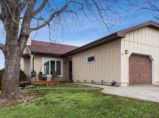 2115 10th St, Coralville, IA 52241