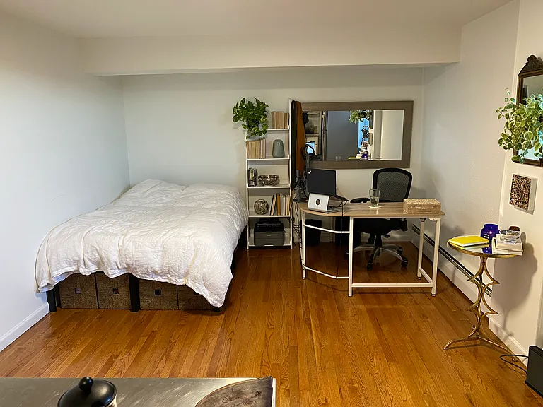 187 S Orange St #6B — Photo 3