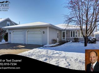 240 S John St, Kimberly, WI 54136