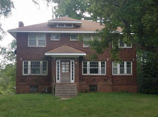 10710 Calhoun Rd, Omaha, NE 68112