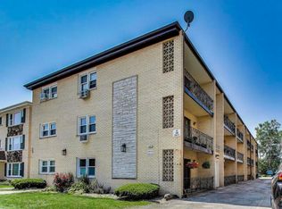 6468 N Northwest Hwy APT A1, Chicago, IL 60631