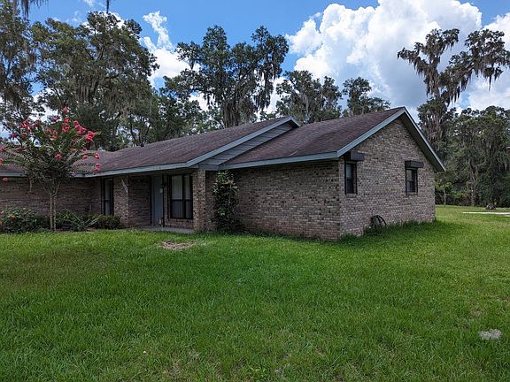 3rd image of 1760 Dykes Dr