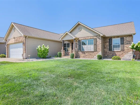 1453 Winchester Grove Ct, O'Fallon, IL 62269