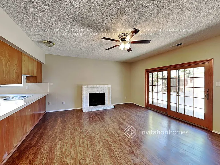 2453 Aramon Dr — Photo 5