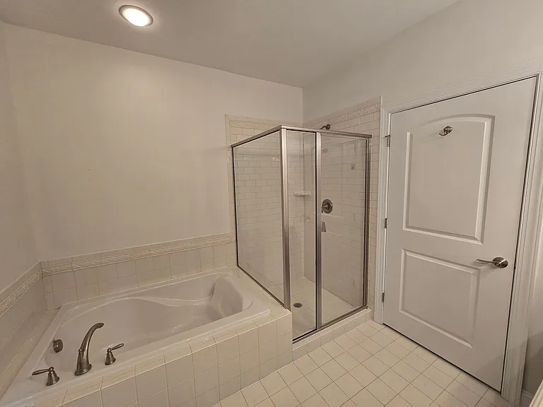 2000 Southpoint Landing Way #2205 — Photo 14