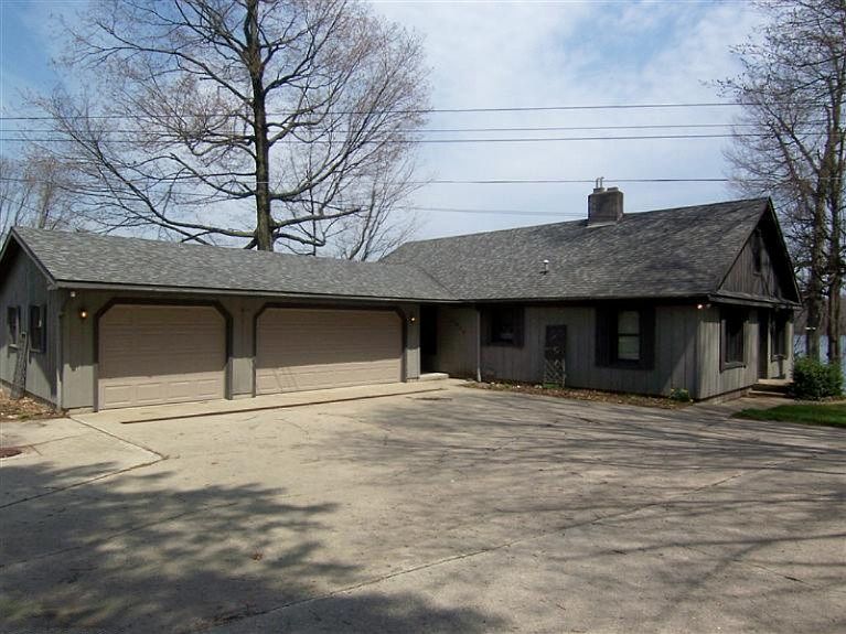 1st image of 11418 Division Ave NE