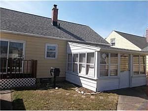 2nd image of 145 Calvin Ct S