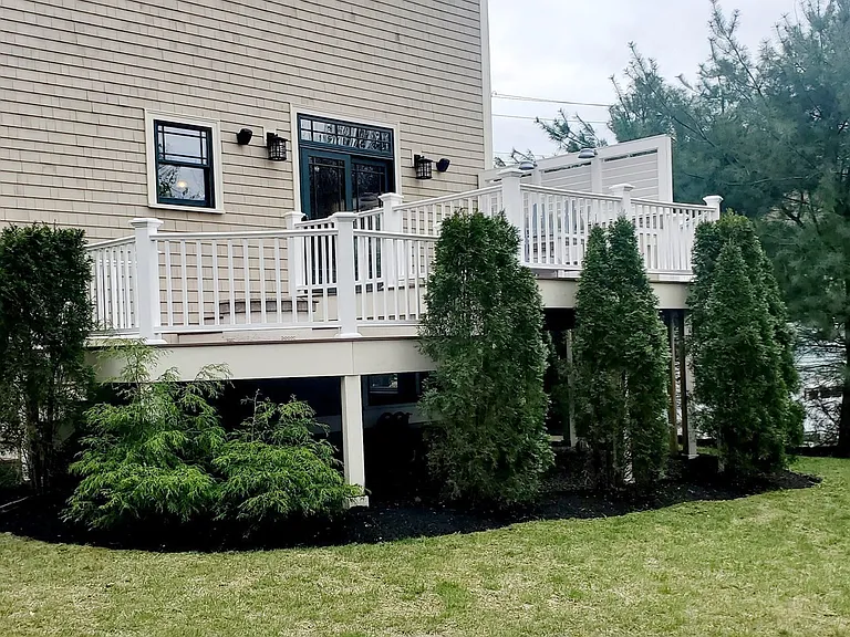 24 Elm St — Photo 7