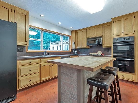 5th image of 1150 Trailmore Dr