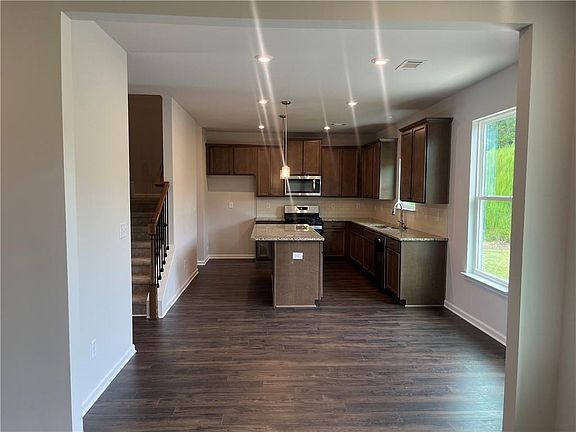 4th image of 4130 Chapel Hill Reserve