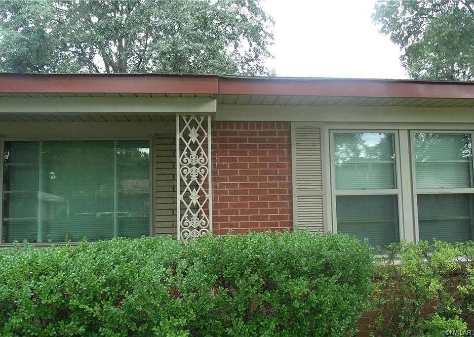 1st image of 2024 Alma St