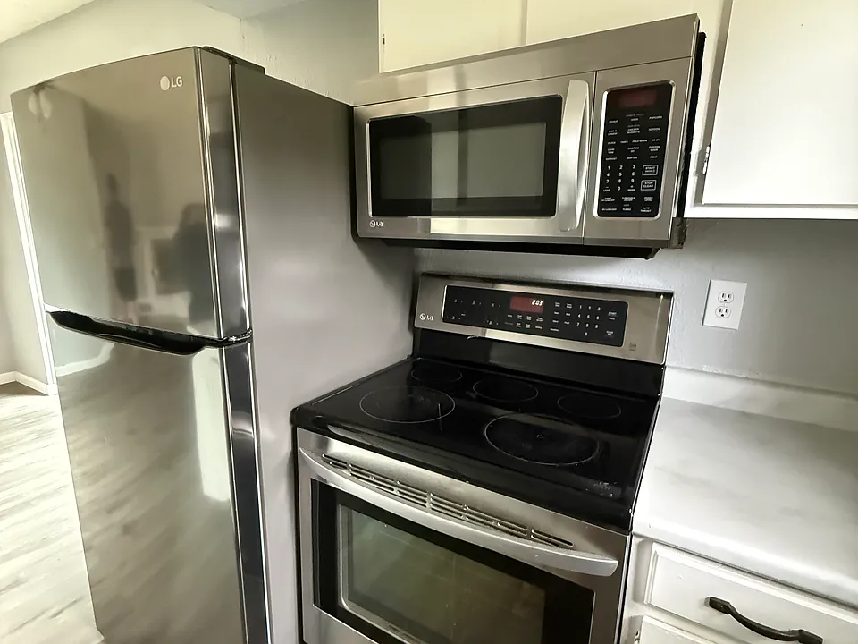 4187 Hancock Dr
