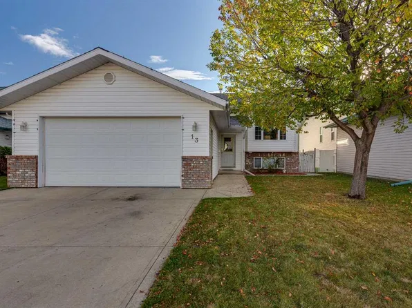 13 W Dumas Cres, Red Deer, AB T4R 2S1
