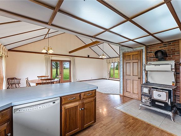 3rd image of 13258 Raccoon Rd