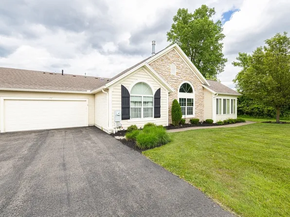 156 Maryview Dr, Webster, NY 14580