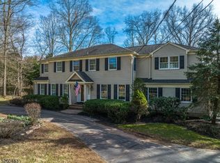 31 Hibbler Rd, Annandale, NJ 08801