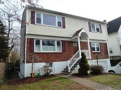 1st image of 429 Beach Ave Fl 2