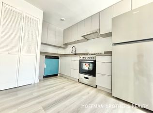 6131 1/4 Monterey Rd #A, Los Angeles, CA 90042