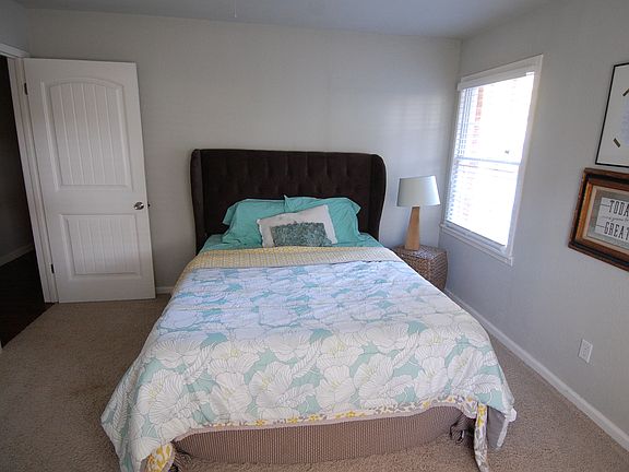 Guest/3rd Bedroom