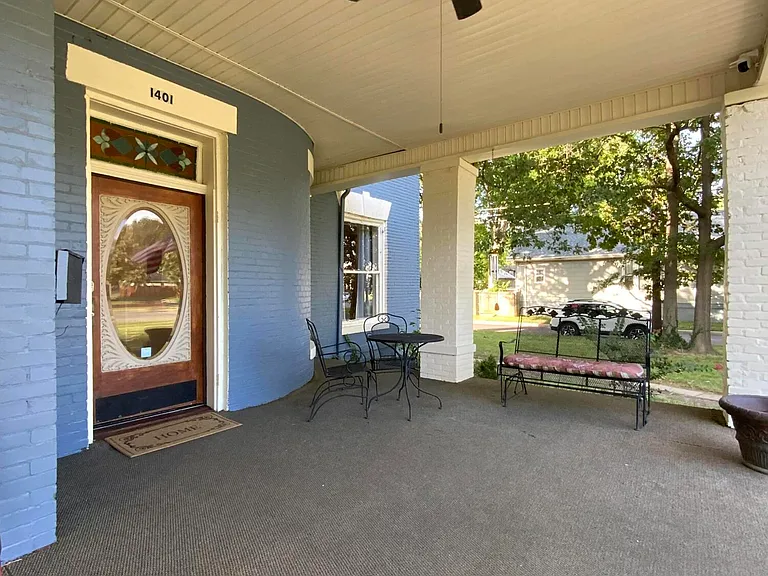 1401 Jefferson St #A — Photo 3