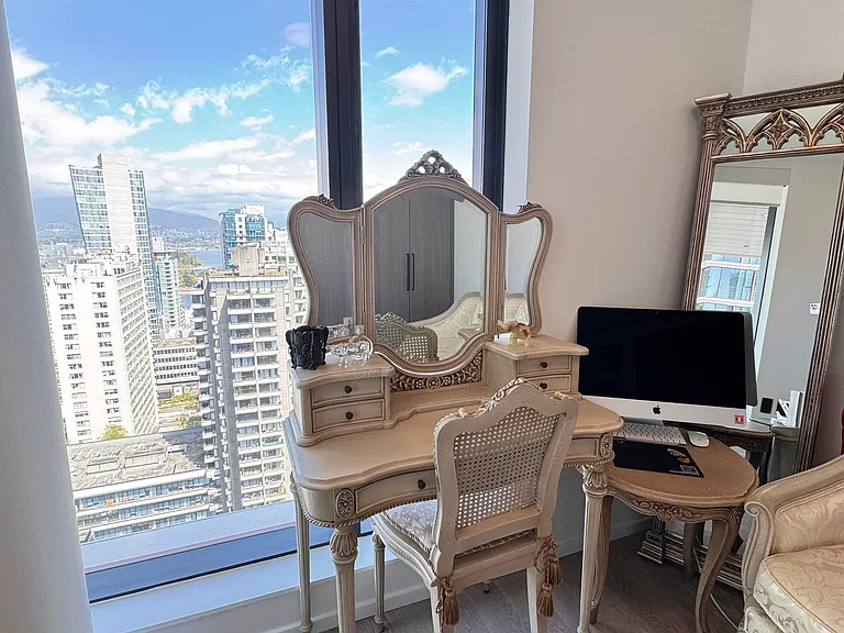 1408 Robson St #2203 — Photo 21