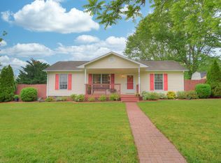 564 Agee St, Christiansburg, VA 24073