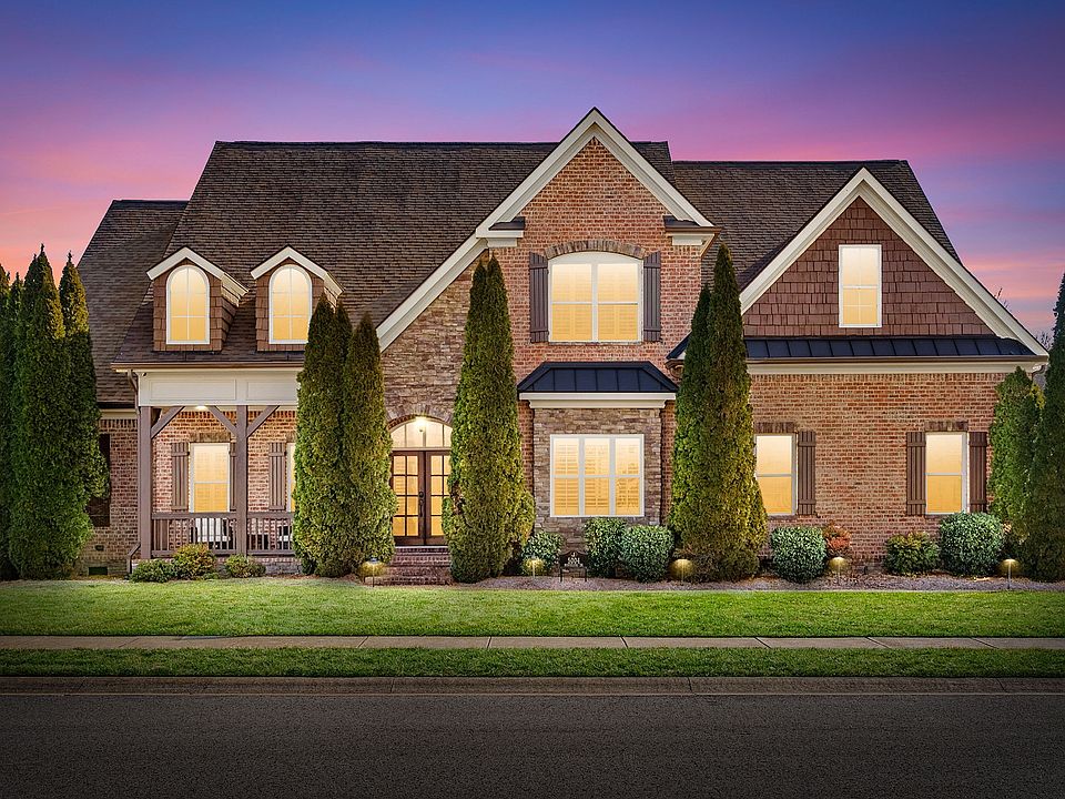 1st image of 5004 Montelena Dr