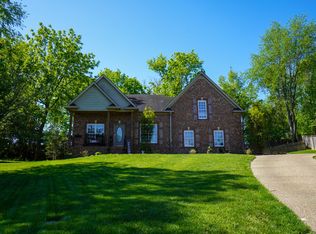 104 Gemstone Ct, White House, TN 37188
