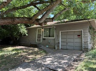 9722 N Van Houten Ave, Portland, OR 97203