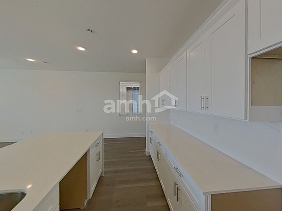 4th image of 10132 Cove Mountain St