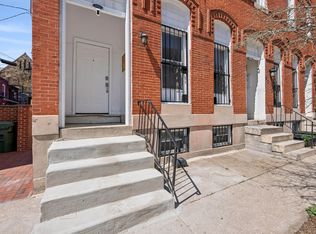 2010 N Calvert St APT 1, Baltimore, MD 21218