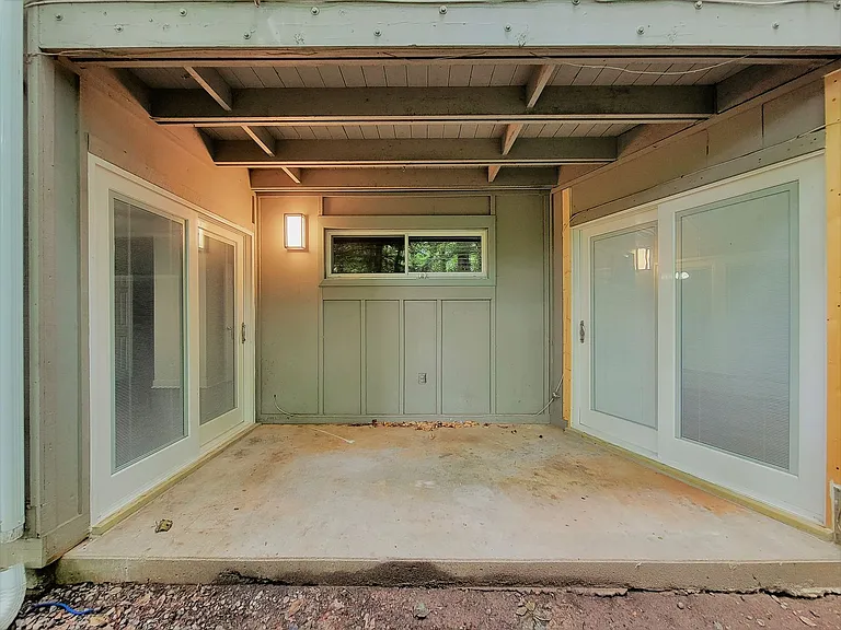 10212 Iron Mill Rd — Photo 15