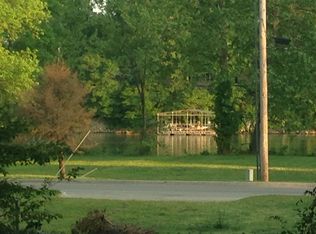 404 Lake Dr, Branson, MO 65616