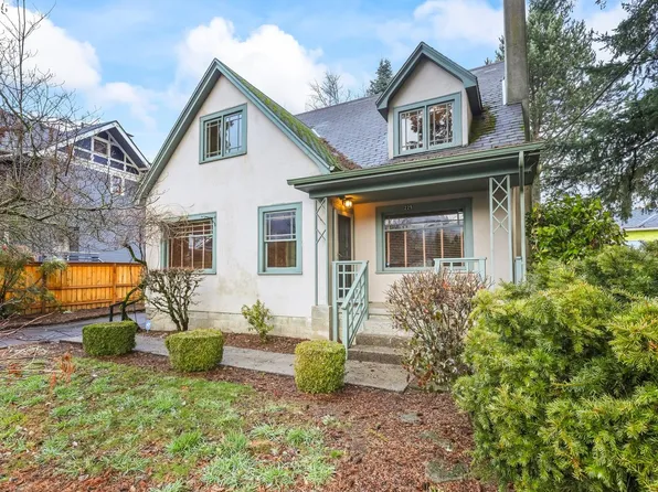 225 SE 2nd St, Gresham, OR 97080