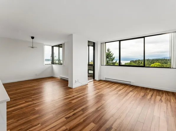 2077 Nelson St #1203, Vancouver, BC V6G 2Y2