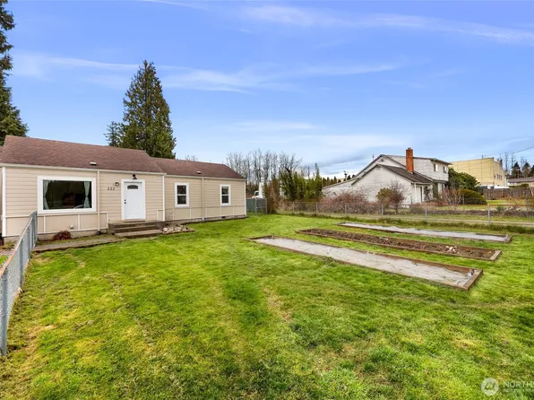 222 W Marilyn Avenue, Everett, WA 98204