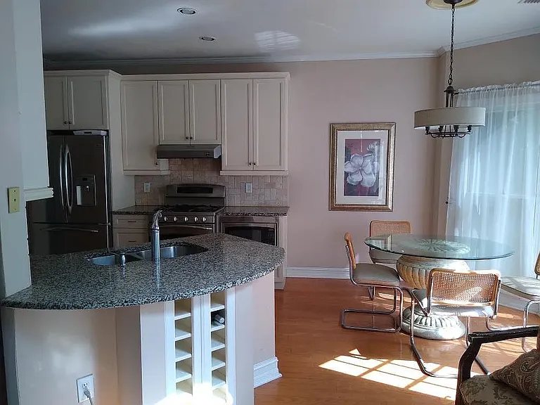700 Noble Oak Dr — Photo 9