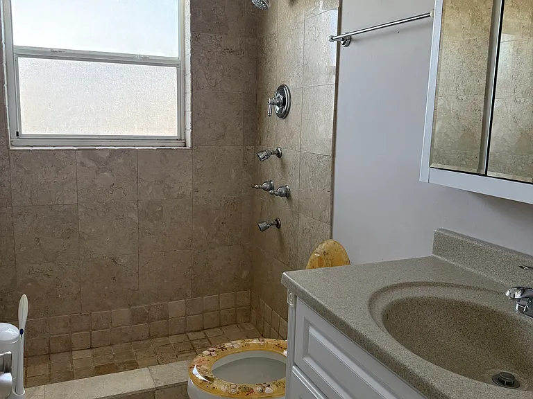 200 N El Mar Dr #205A — Photo 3