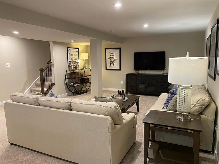Fully Finished & Spacious Lower Level: Perfect for Fun & Relaxation