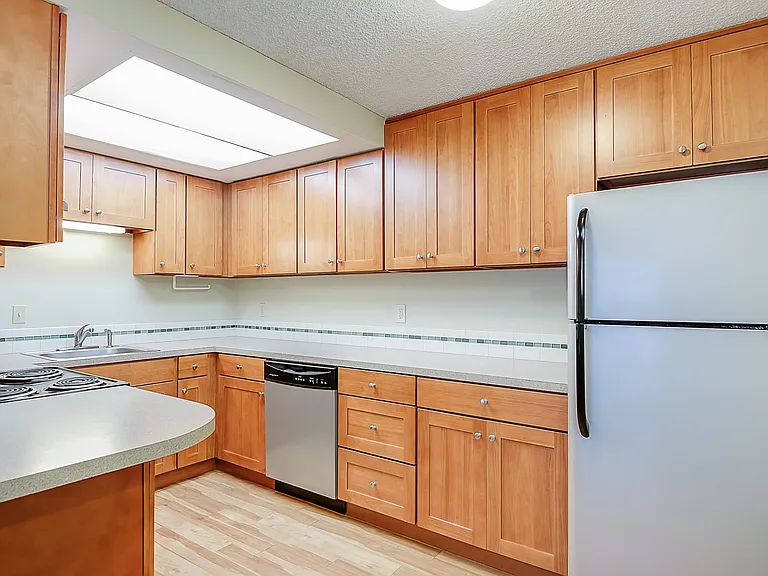 Stonebridge Apartments — Photo 81