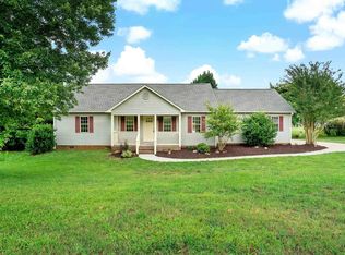 224 Orchard Grove Rd, Campobello, SC 29322
