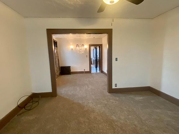 3rd image of 65 Wilson Ave Floor 2